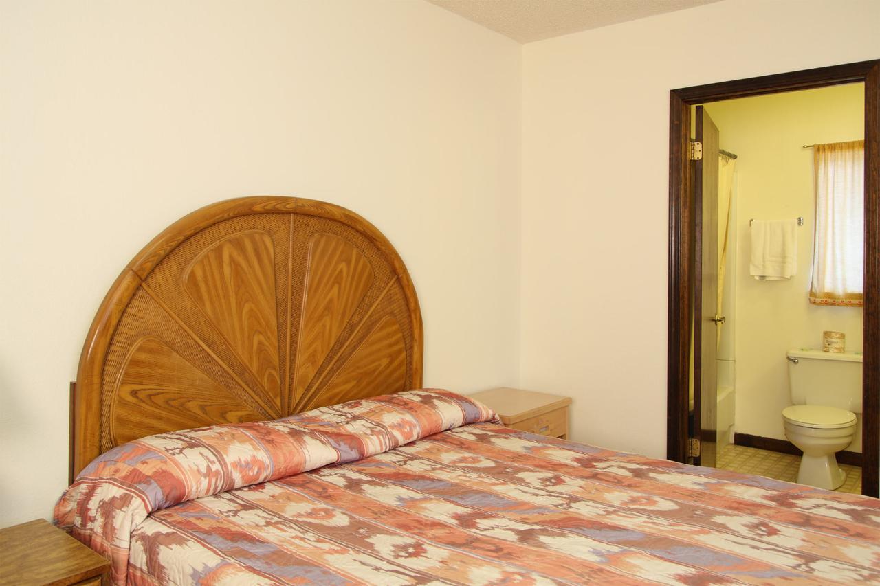 Country Inn Motel Dove Creek Extérieur photo