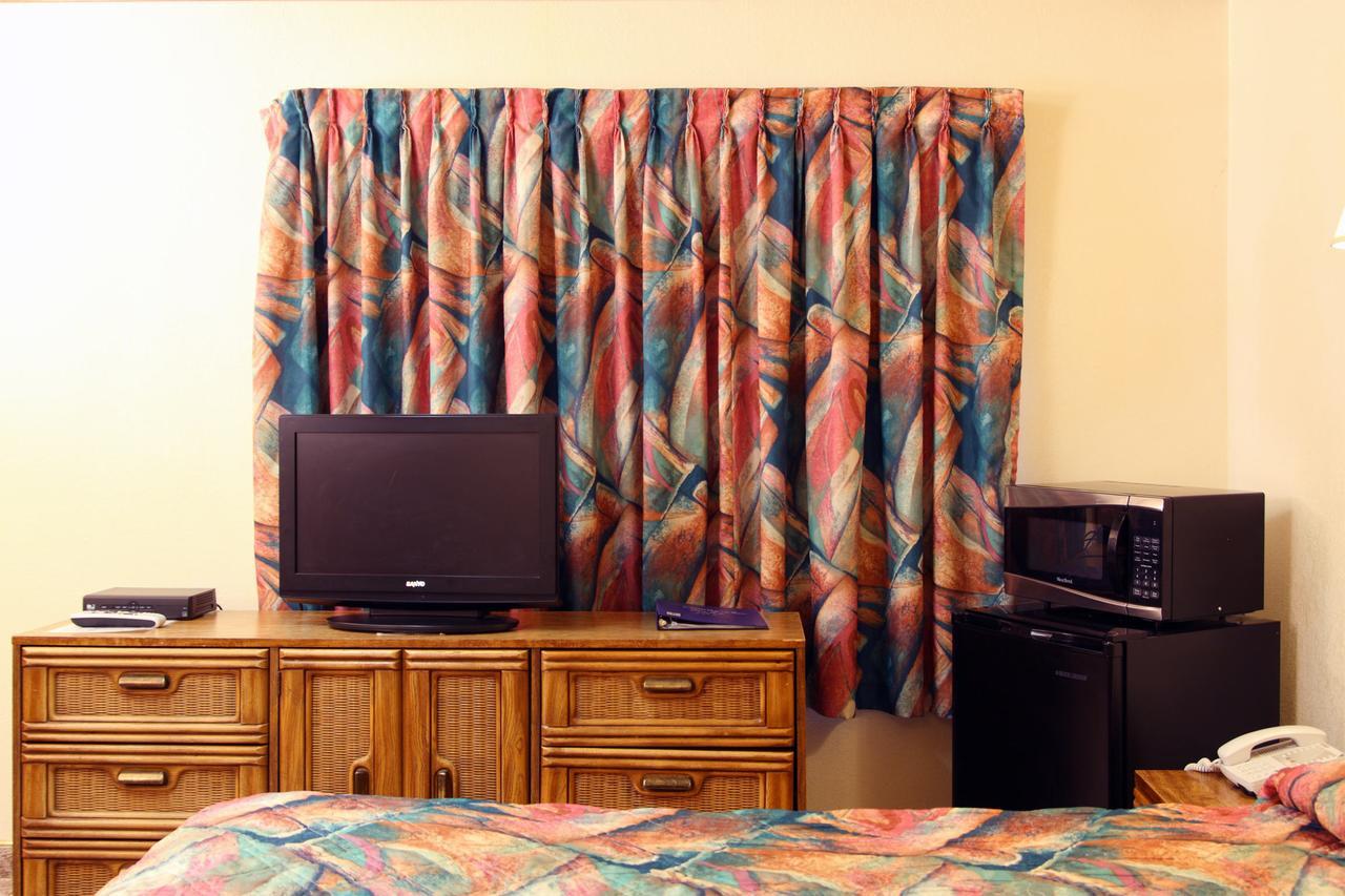Country Inn Motel Dove Creek Extérieur photo